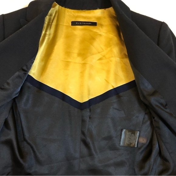 Elie Tahari Women’s Black Pin Stripe Blazer Size 4 - Picture 3 of 14